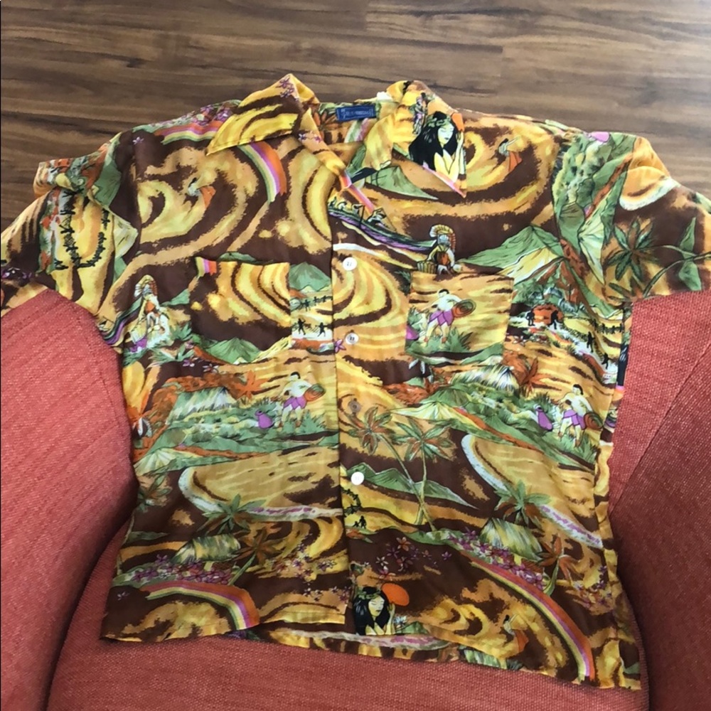 Vintage lightweight Hawaiian Shirt Tiki Oasis.